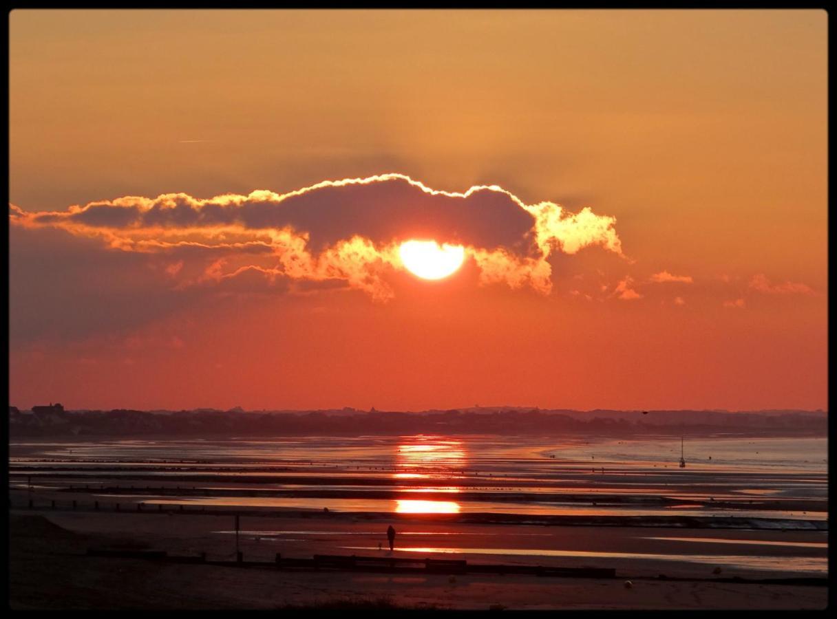 La Fleur Marine Classe 3 Etoiles - Acces Direct Mer Cabourg Dış mekan fotoğraf